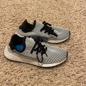 Adidas Deerupt